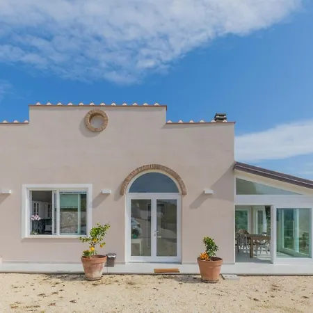 Villa Belvedere By Helloelba